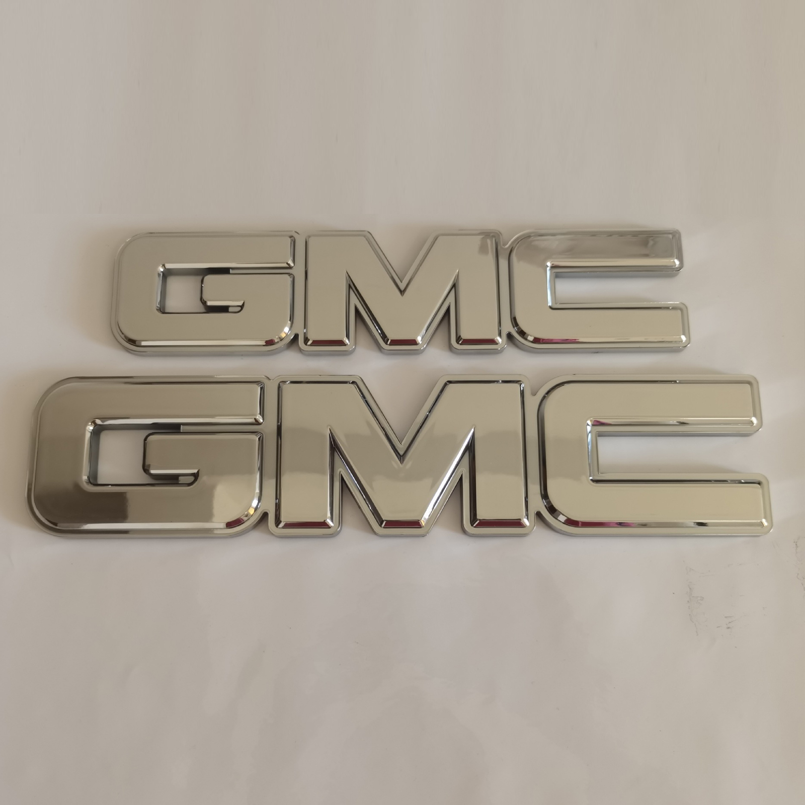 GMC LED Emblem Badge GMC Logo Front Rear Emblem Light with White Blue Red Colors Available - Image 8
